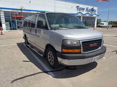 2009 GMC Van,Passenger, $17349. Photo 2