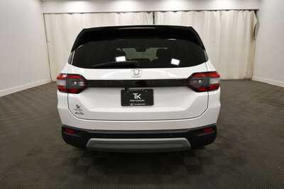 2025 Honda Pilot, $39345. Photo 6