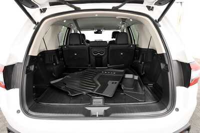 2025 Honda Pilot, $39345. Photo 7