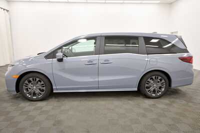 2026 Honda Odyssey, $49445. Photo 4