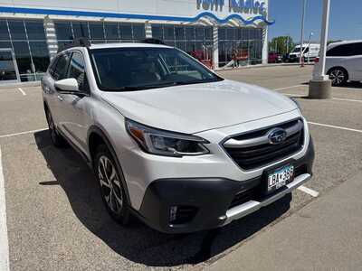 2021 Subaru Outback, $25949. Photo 2