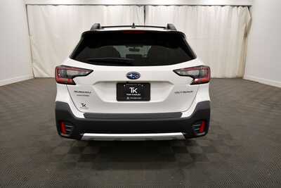 2021 Subaru Outback, $25345. Photo 6