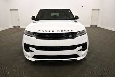 2024 Land Rover Range Rover, $72849. Photo 10