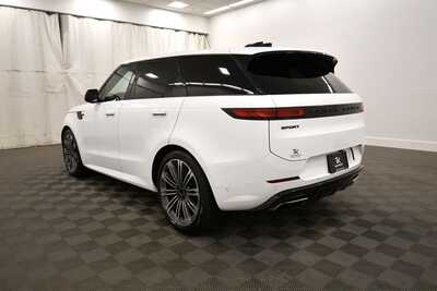2024 Land Rover Range Rover, $72849. Photo 4