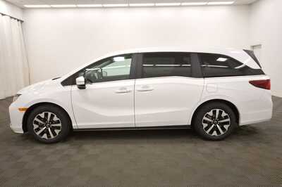 2026 Honda Odyssey, $46140. Photo 4