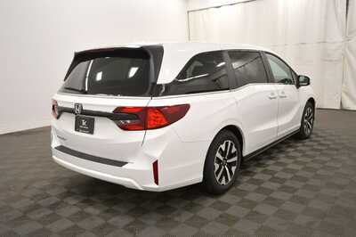 2026 Honda Odyssey, $46140. Photo 7