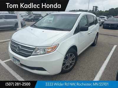 2012 Honda Odyssey, $9310. Photo 1
