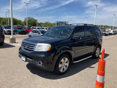 2013 Honda Pilot, $14416. Photo 2