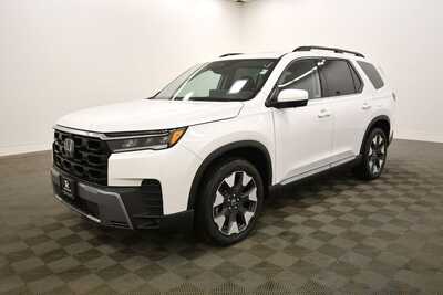 2026 Honda Pilot, $53045. Photo 2
