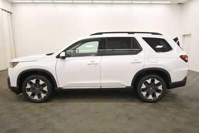 2026 Honda Pilot, $53045. Photo 4