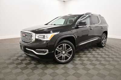 2018 GMC Acadia, $16345. Photo 2