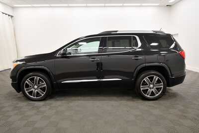 2018 GMC Acadia, $16345. Photo 4