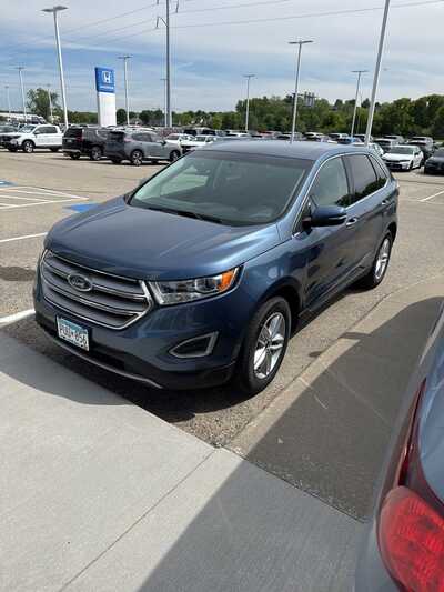 2018 Ford Edge, $16345. Photo 2