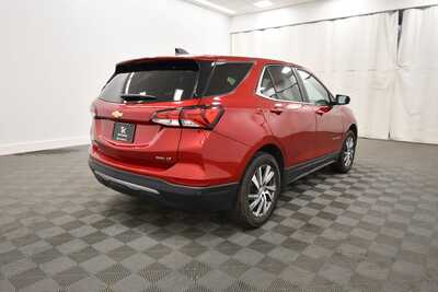 2024 Chevrolet Equinox, $26345. Photo 8