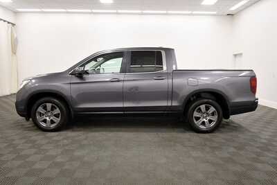 2017 Honda Ridgeline, $19349. Photo 4