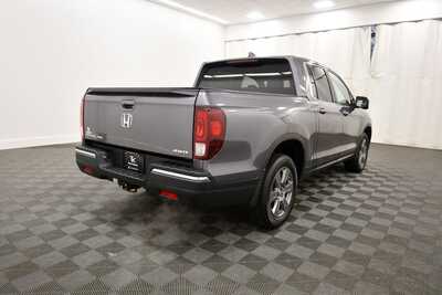 2017 Honda Ridgeline, $19349. Photo 8