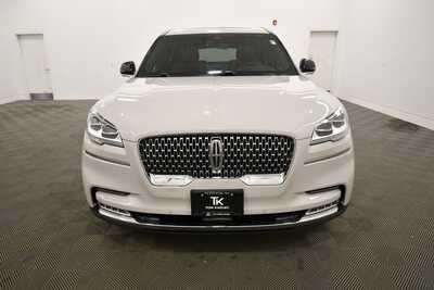 2020 Lincoln Aviator, $29849. Photo 11