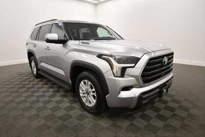 2025 Toyota Sequoia, $62849. Photo 10