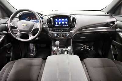 2023 Chevrolet Traverse, $33970. Photo 3