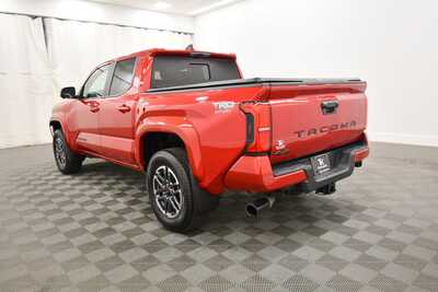 2024 Toyota Tacoma, $41749. Photo 5