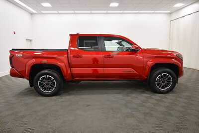 2024 Toyota Tacoma, $41749. Photo 8