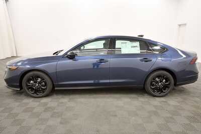 2026 Honda Accord, $31890. Photo 4
