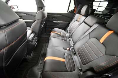 2026 Honda Passport, $50600. Photo 9