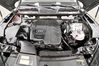 2023 Audi Q5, $28849. Photo 12