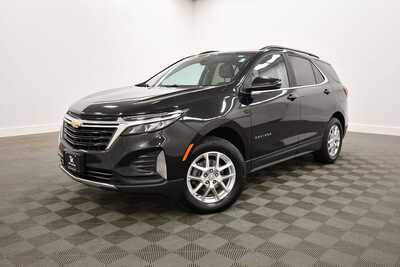 2023 Chevrolet Equinox, $22845. Photo 2
