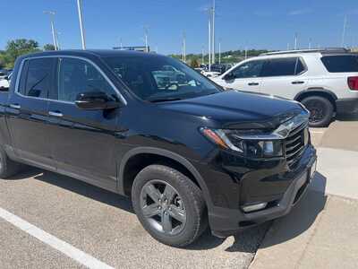 2023 Honda Ridgeline, $36426. Photo 2