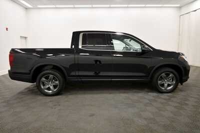 2023 Honda Ridgeline, $34845. Photo 9