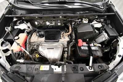 2018 Toyota RAV4, $16345. Photo 12