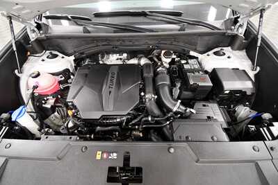 2025 Hyundai Santa Fe, $34349. Photo 11
