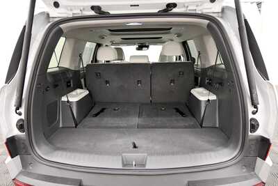 2025 Hyundai Santa Fe, $34349. Photo 6