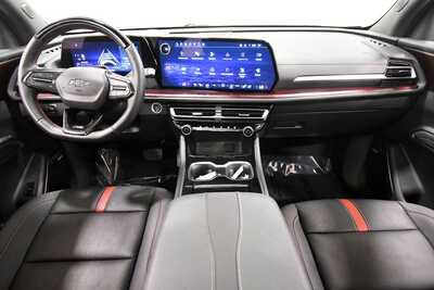 2024 Chevrolet Traverse, $51345. Photo 3