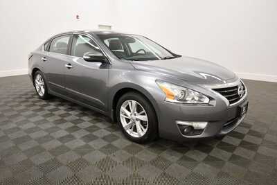 2015 Nissan Altima, $11345. Photo 10