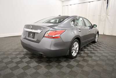 2015 Nissan Altima, $11345. Photo 8