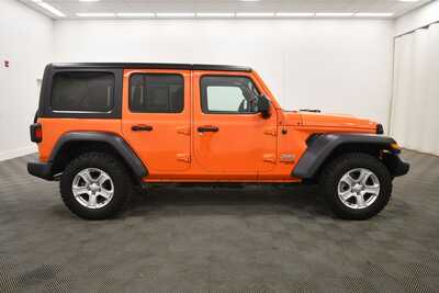 2018 Jeep Wrangler Unlimited, $22349. Photo 9