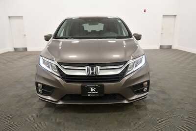 2019 Honda Odyssey, $26345. Photo 11