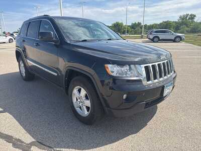 2013 Jeep Grand Cherokee, $12095. Photo 2