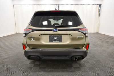 2025 Subaru Forester, $34349. Photo 6
