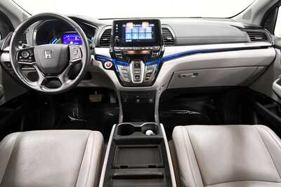 2023 Honda Odyssey, $37349. Photo 3
