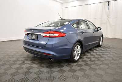 2018 Ford Fusion, $18349. Photo 8