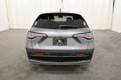 2027 Honda HR-V, $33204. Photo 6