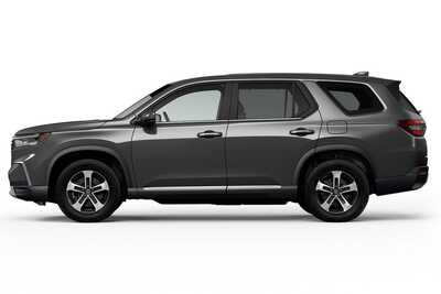 2026 Honda Pilot, $49185. Photo 4