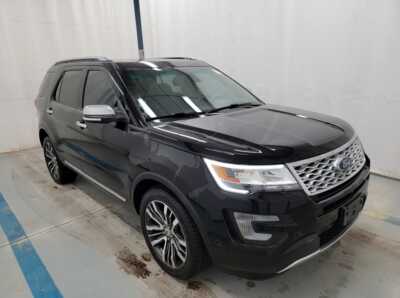 2017 Ford Explorer, $20349. Photo 2