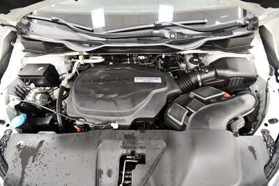 2019 Honda Odyssey, $21349. Photo 12