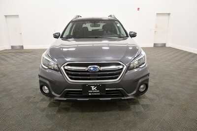 2019 Subaru Outback, $12349. Photo 11