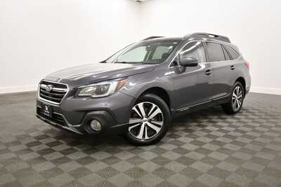 2019 Subaru Outback, $12349. Photo 2