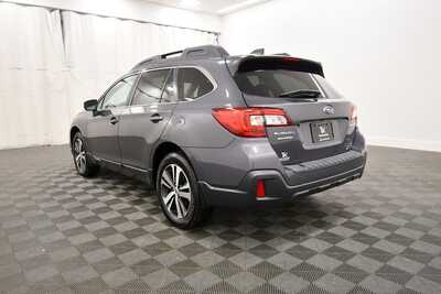 2019 Subaru Outback, $12349. Photo 5